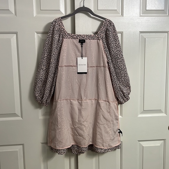 D12- NWT Who What Wear Bishop Pink Black Leaves Ruffles Dress Size Small - Picture 12 of 14